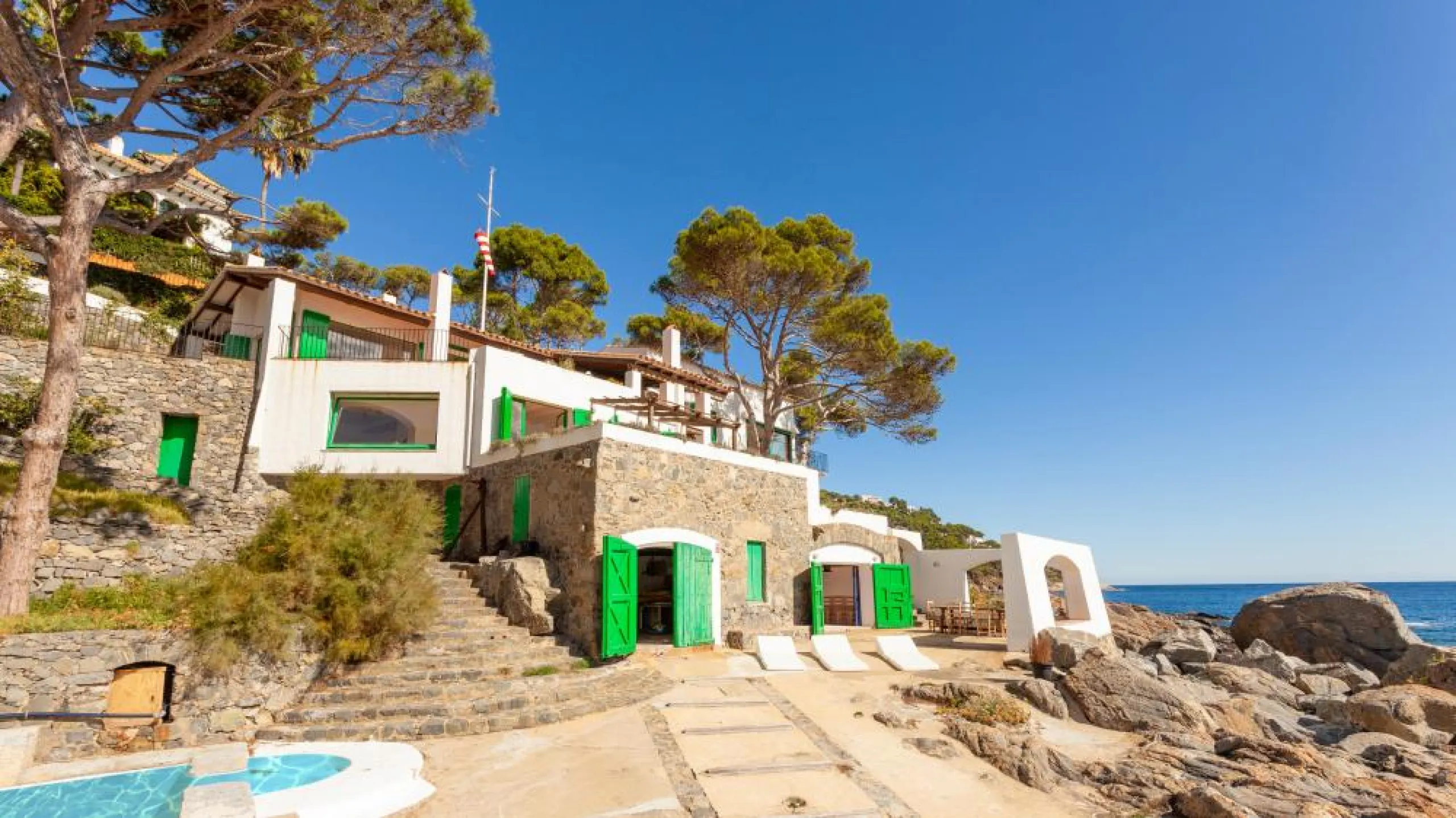 Wonderful Holiday Home by the Sea in Calella de Palafrugell, Costa Brava 