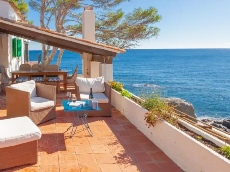 Wonderful Holiday Home by the Sea in Calella de Palafrugell, Costa Brava 