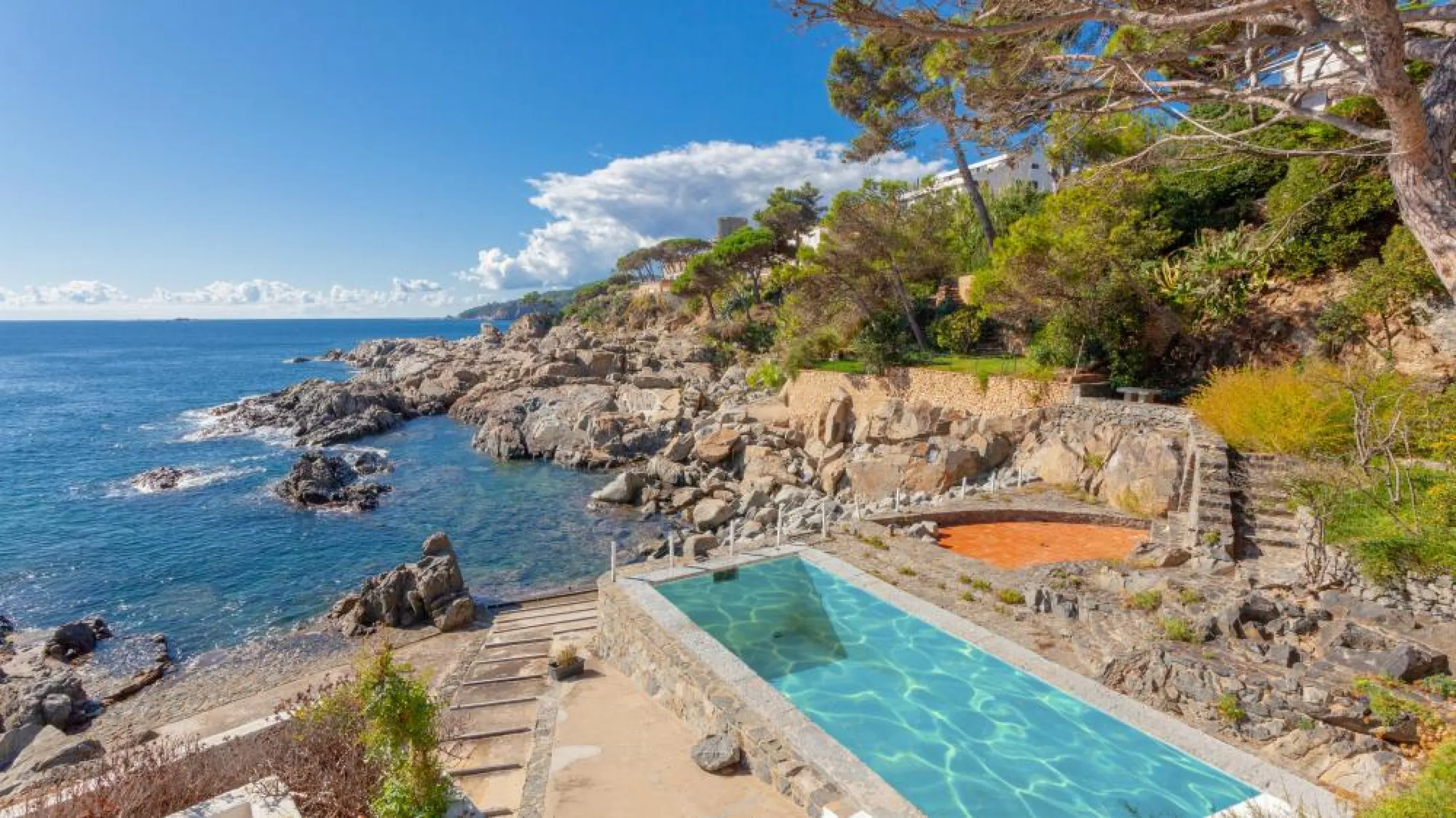 Wonderful Holiday Home by the Sea in Calella de Palafrugell, Costa Brava 