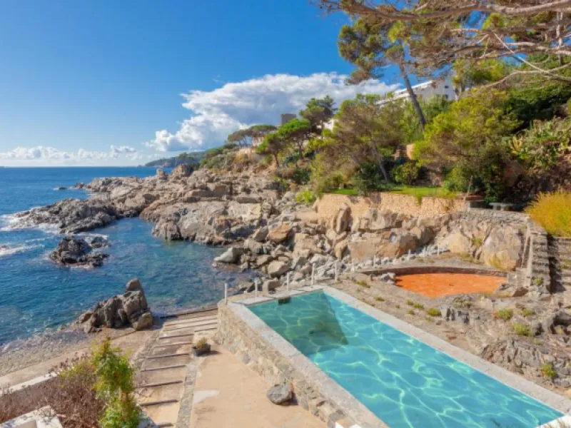 Wonderful Holiday Home by the Sea in Calella de Palafrugell, Costa Brava 