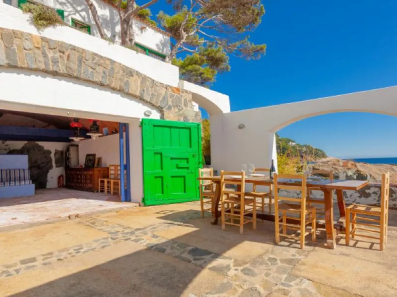 Wonderful Holiday Home by the Sea in Calella de Palafrugell, Costa Brava 
