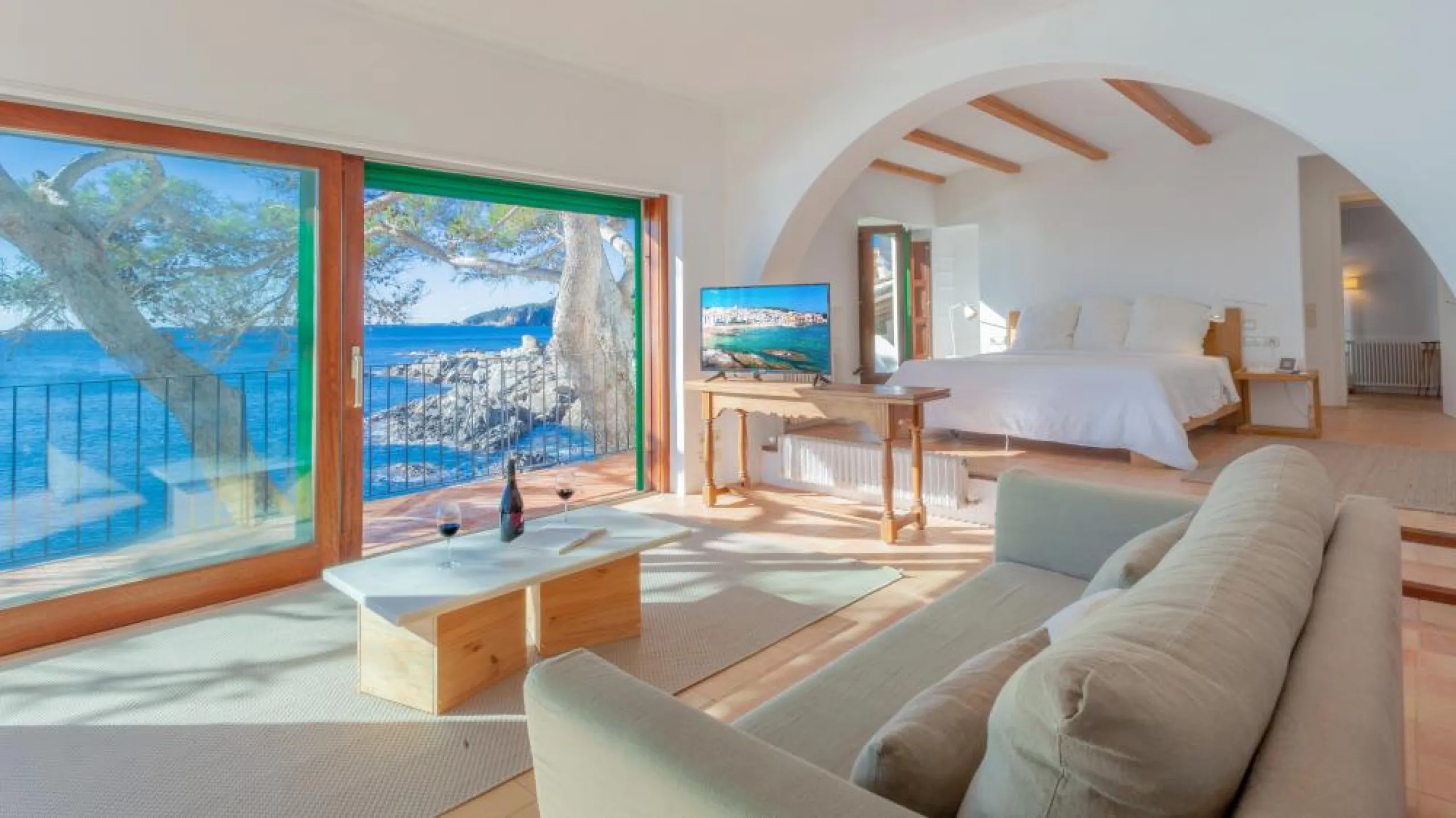 Wonderful Holiday Home by the Sea in Calella de Palafrugell, Costa Brava 