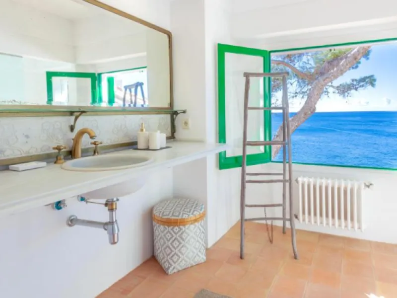 Wonderful Holiday Home by the Sea in Calella de Palafrugell, Costa Brava 