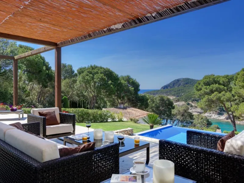 Wonderful Holiday Home with Breathtaking Sea Views in Tamariu, Costa Brava