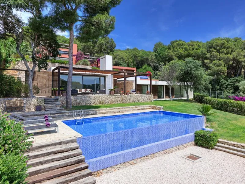 Wonderful Holiday Home with Breathtaking Sea Views in Tamariu, Costa Brava