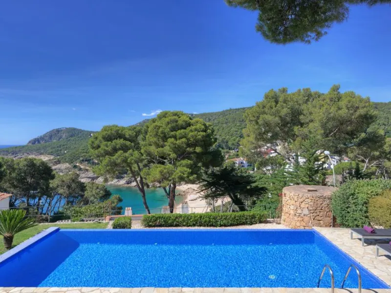Wonderful Holiday Home with Breathtaking Sea Views in Tamariu, Costa Brava