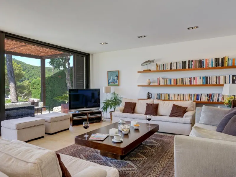 Wonderful Holiday Home with Breathtaking Sea Views in Tamariu, Costa Brava