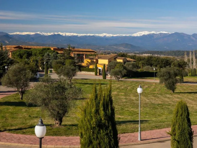 Stunning Villa in the Prestigious Peralada Golf Club, Costa Brava