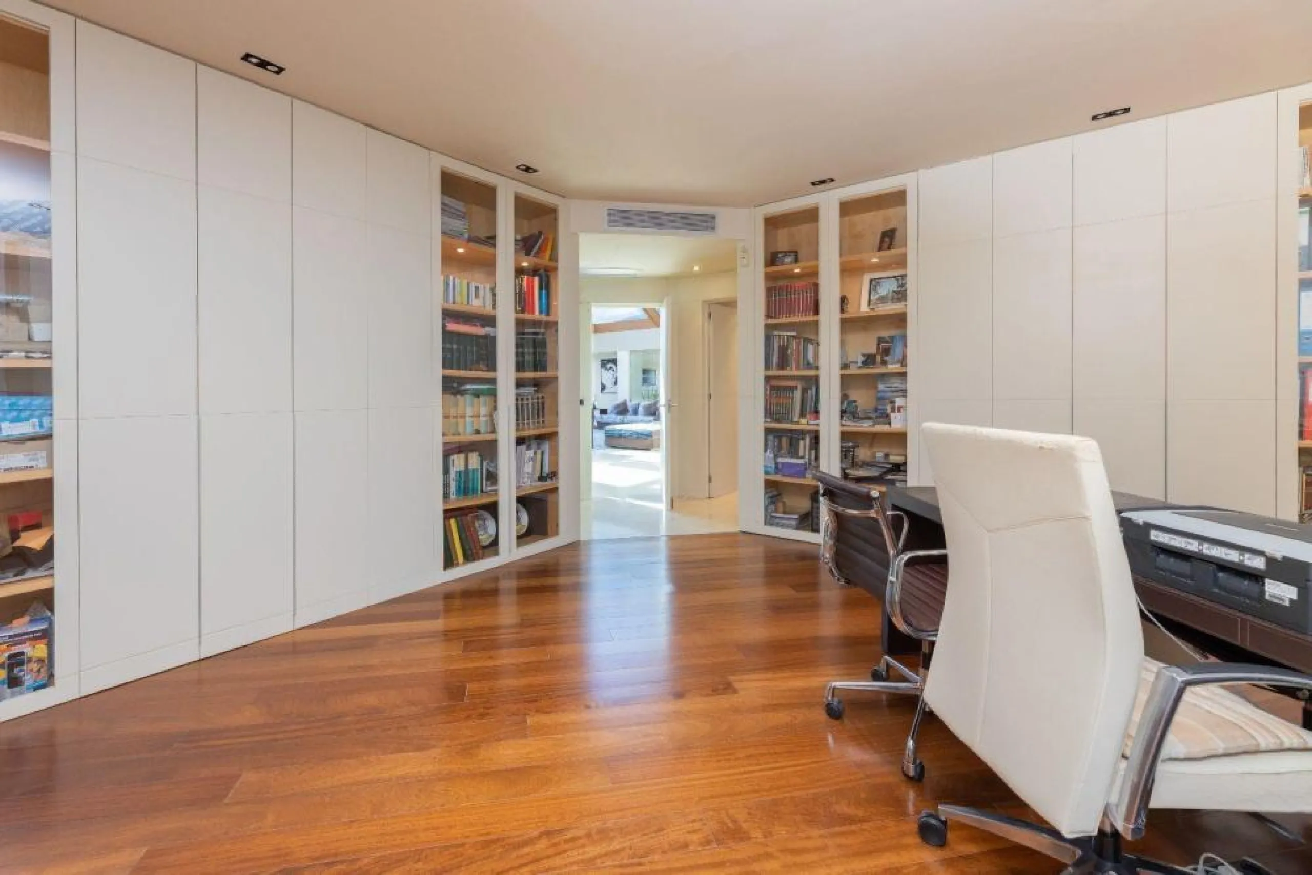 Stunning Villa in the Prestigious Peralada Golf Club, Costa Brava