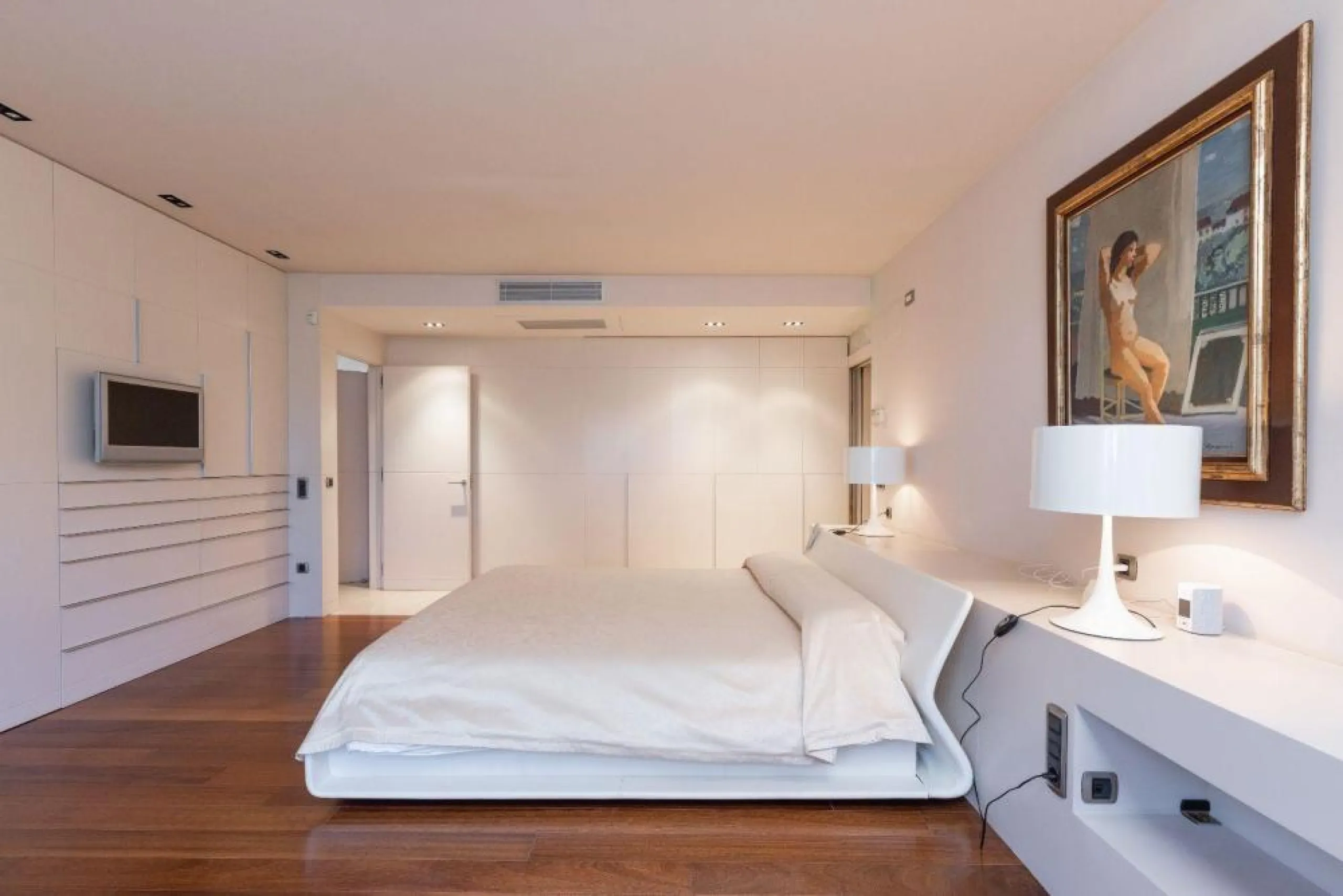 Stunning Villa in the Prestigious Peralada Golf Club, Costa Brava