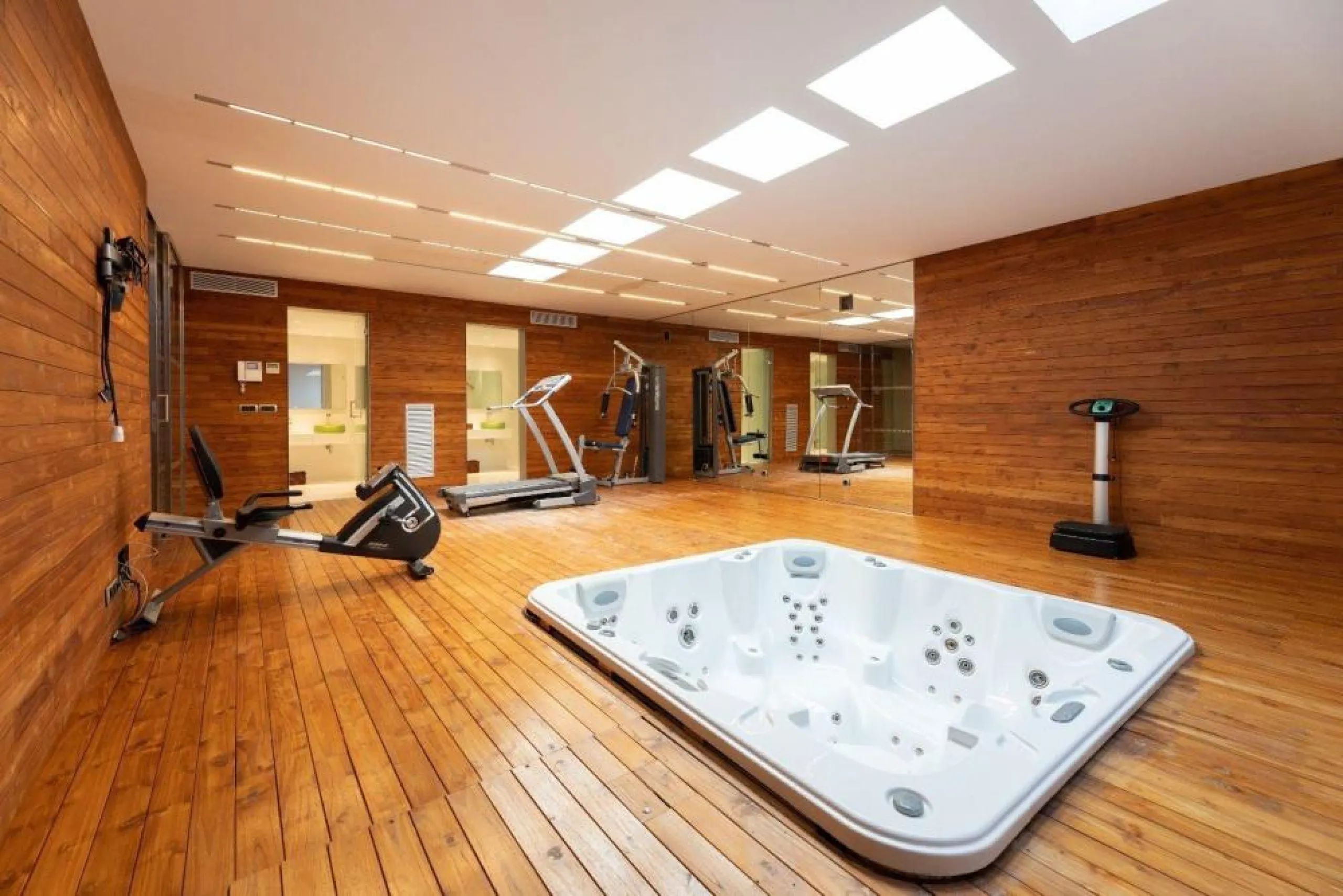 Stunning Villa in the Prestigious Peralada Golf Club, Costa Brava