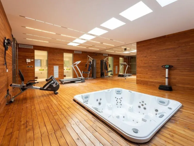 Stunning Villa in the Prestigious Peralada Golf Club, Costa Brava