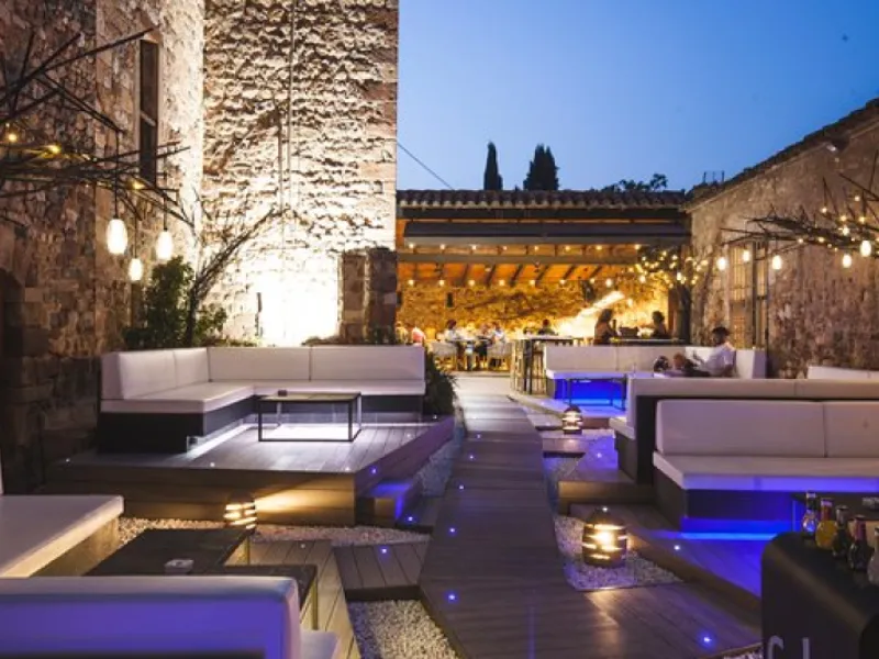 Rosanes Castle XII with Golf Club in the Famous Resort of La Garriga, Barcelona 