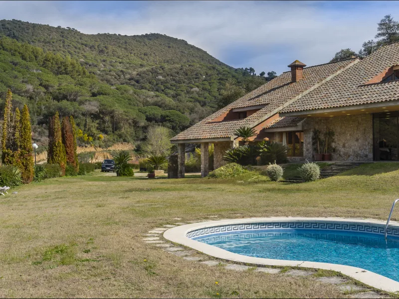 Exclusiva finca ecuestre con instalaciones hípicas en Sant Andreu de Llavaneres, Barcelona