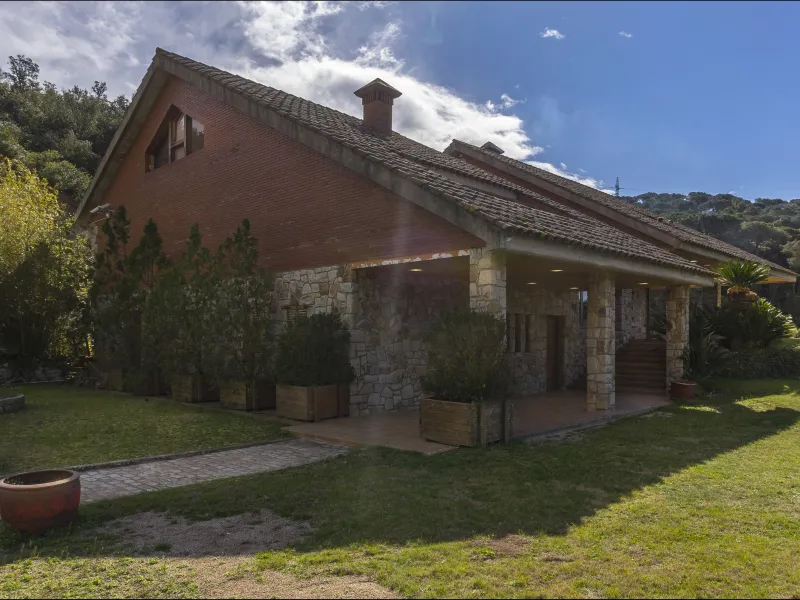 Exclusiva finca ecuestre con instalaciones hípicas en Sant Andreu de Llavaneres, Barcelona