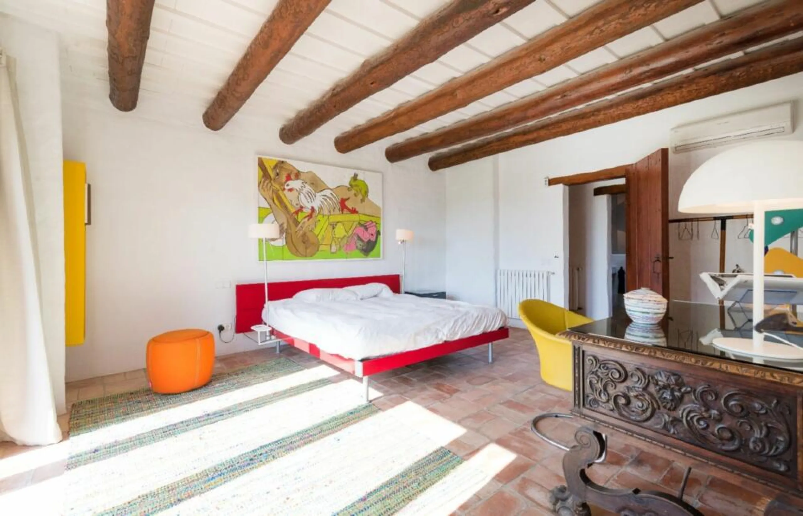 Magnífica mansión de piedra antigua en venta en la pintoresca zona montañosa de Vulpellac, Girona