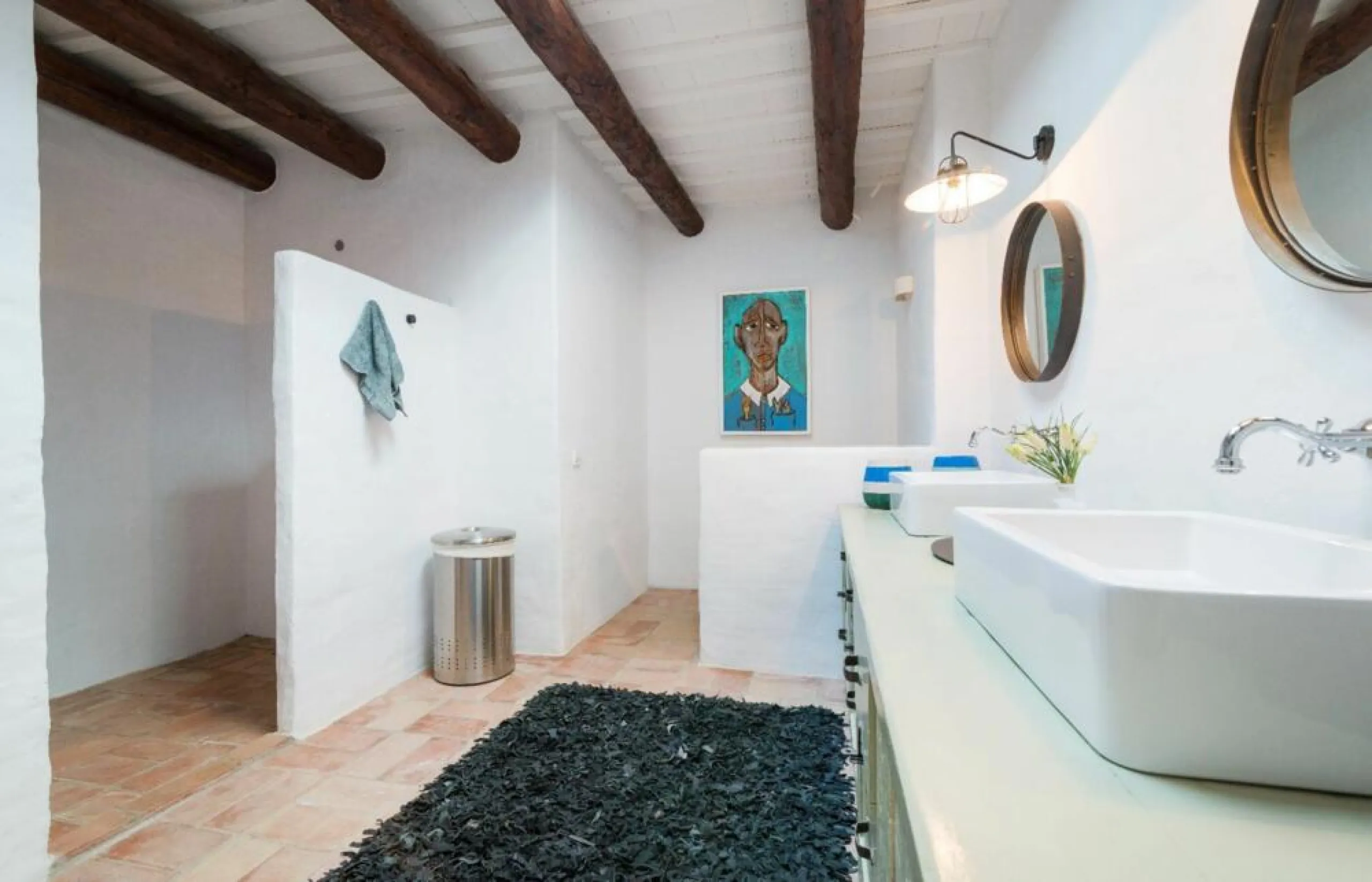 Magnífica mansión de piedra antigua en venta en la pintoresca zona montañosa de Vulpellac, Girona