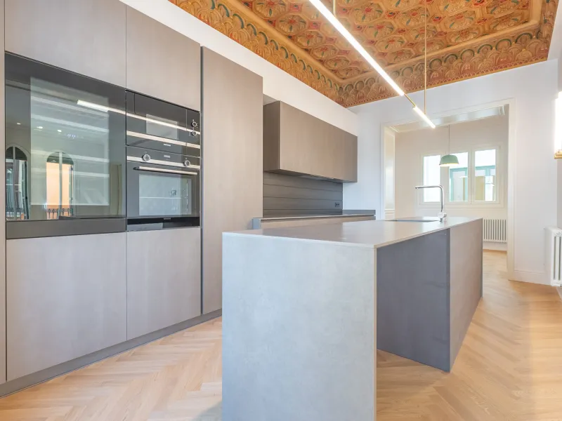 Elegant Residences in a Renovated Heritage Building in the Gothic Quarter, Barcelona