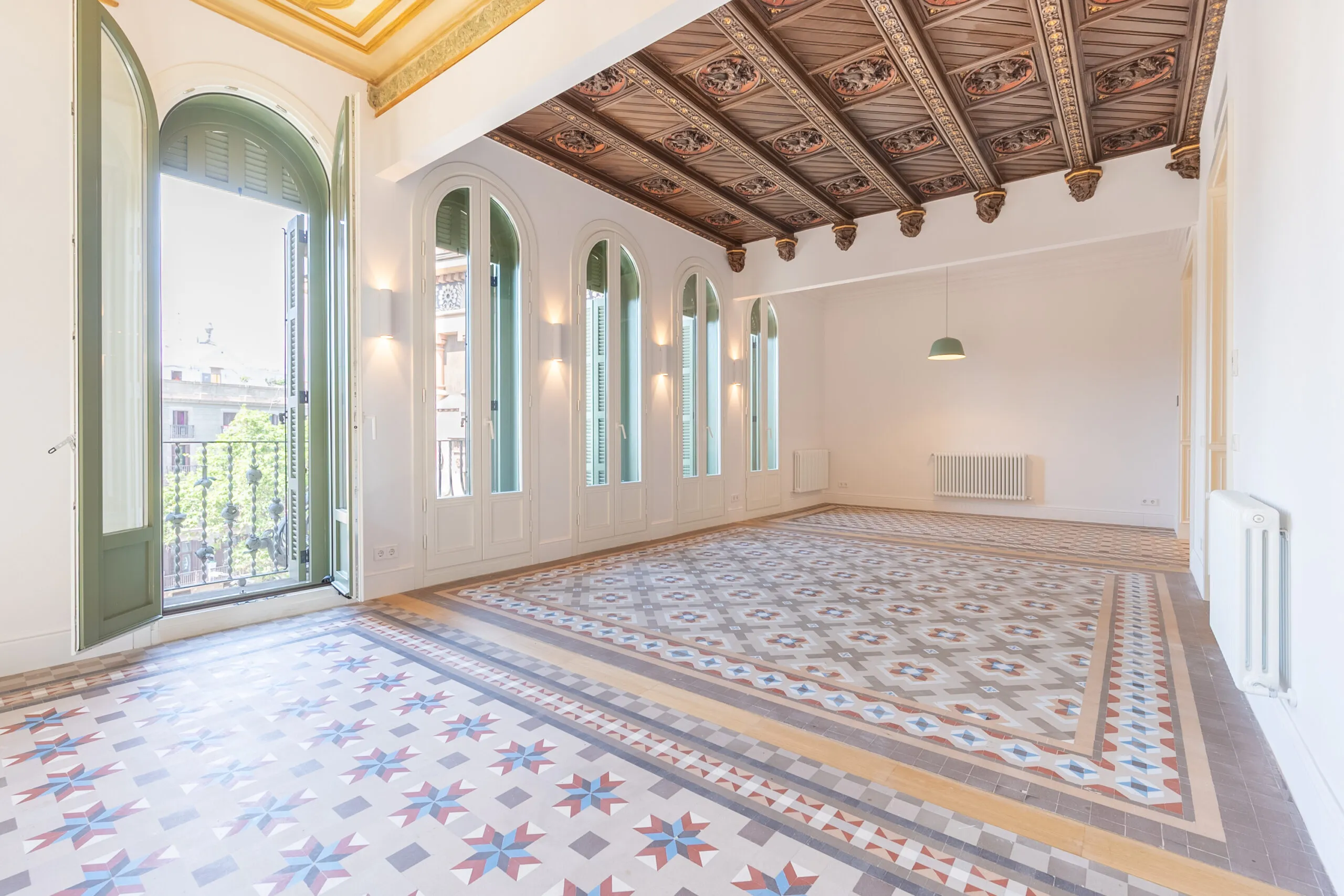 Elegant Residences in a Renovated Heritage Building in the Gothic Quarter, Barcelona