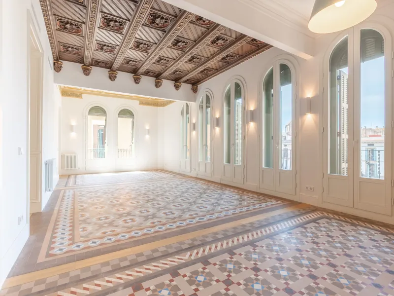 Elegant Residences in a Renovated Heritage Building in the Gothic Quarter, Barcelona