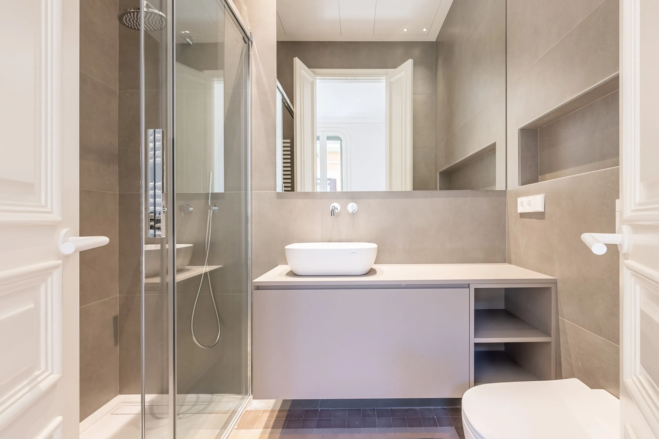 Elegant Residences in a Renovated Heritage Building in the Gothic Quarter, Barcelona