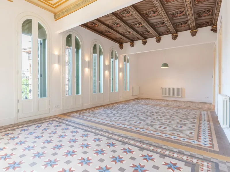 Elegant Residences in a Renovated Heritage Building in the Gothic Quarter, Barcelona