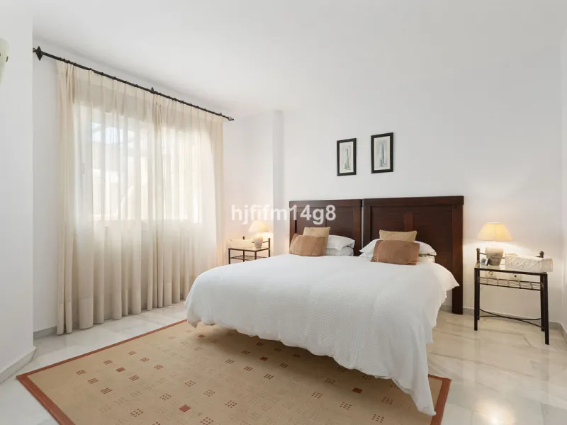 Apartment - Penthouse в продаже в Marbella, Málaga. В доме 1 спален и 1 ванных комнат. Площадь дома 103 м²