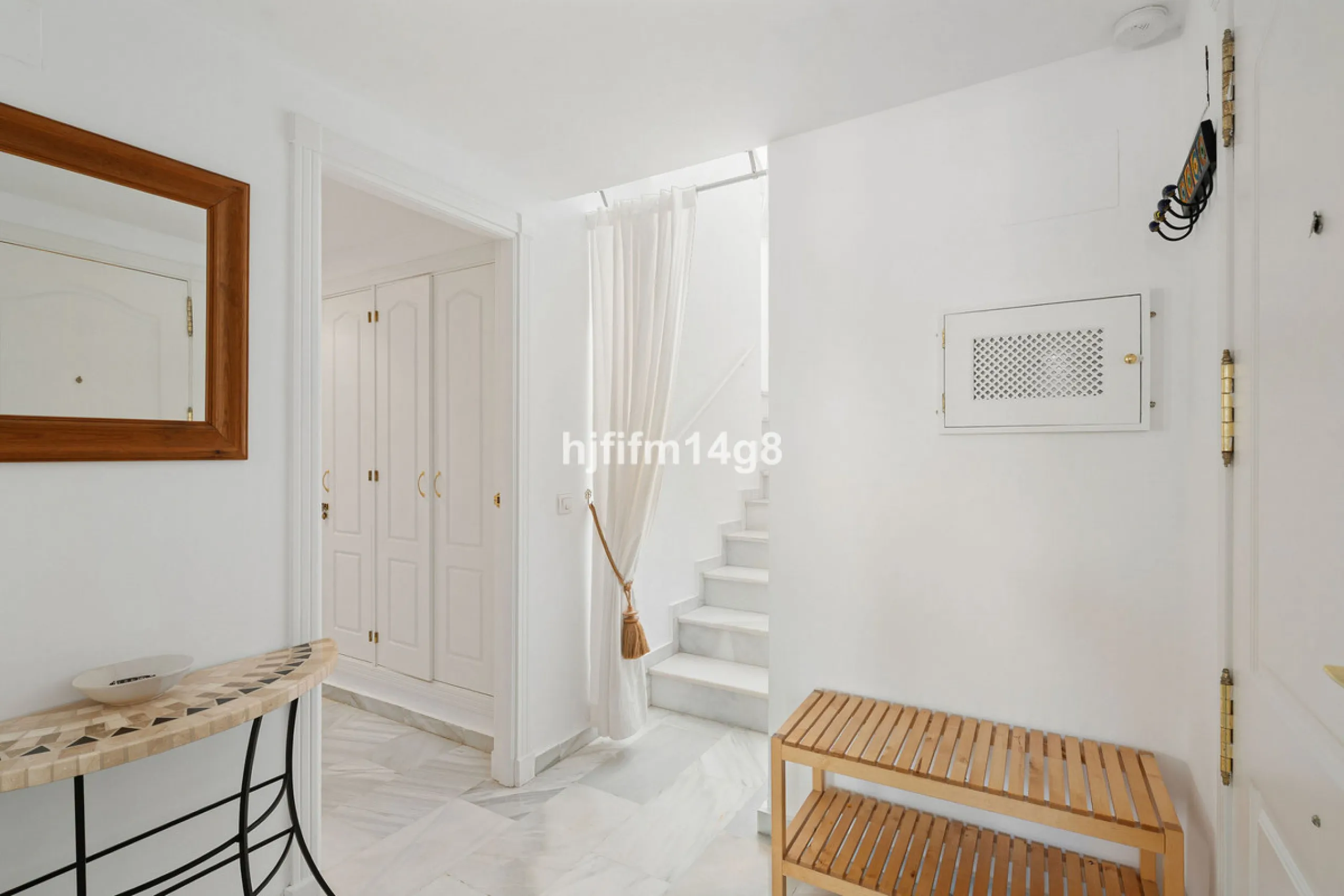 Apartment - Penthouse в продаже в Marbella, Málaga. В доме 1 спален и 1 ванных комнат. Площадь дома 103 м²
