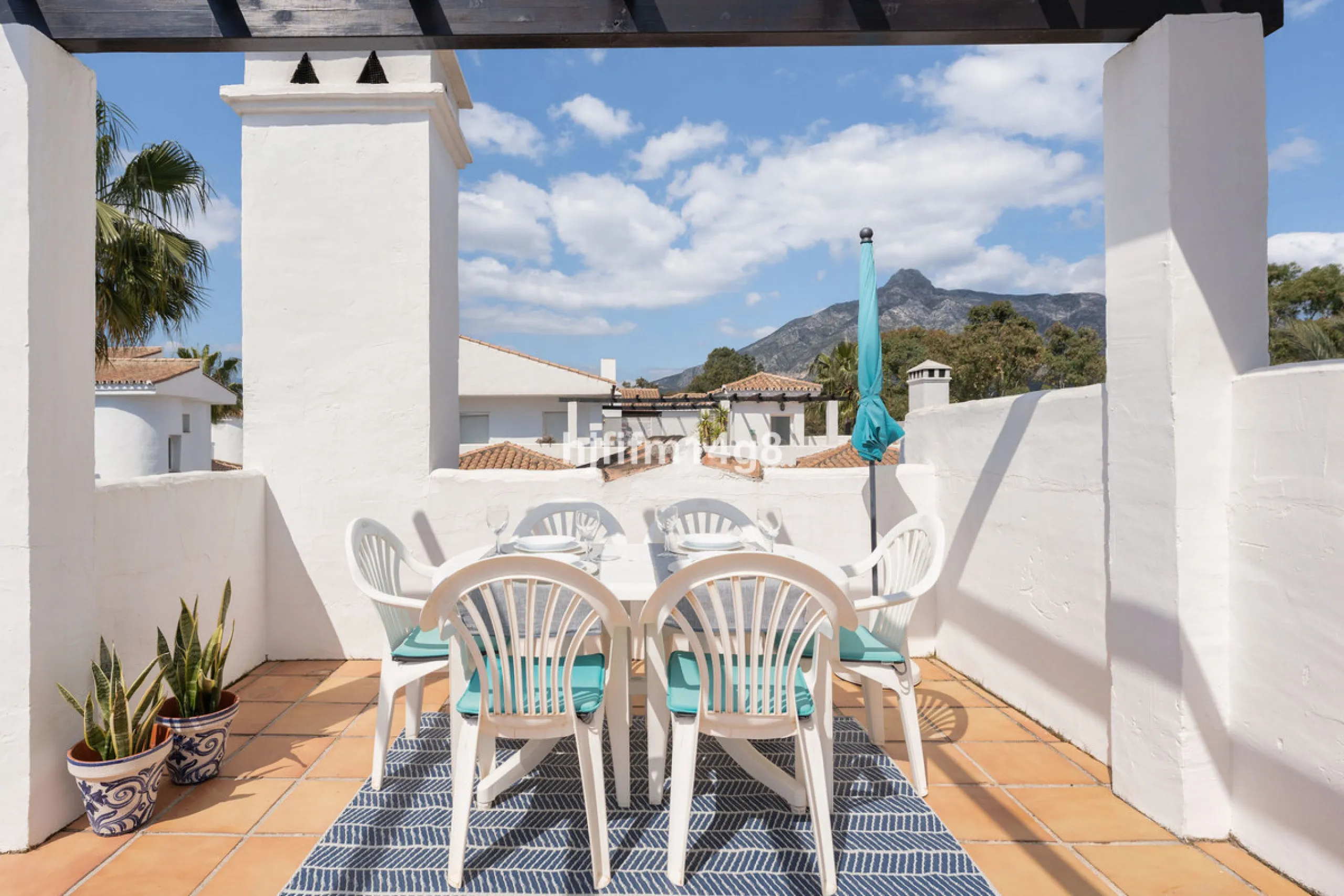 Apartment - Penthouse в продаже в Marbella, Málaga. В доме 1 спален и 1 ванных комнат. Площадь дома 103 м²