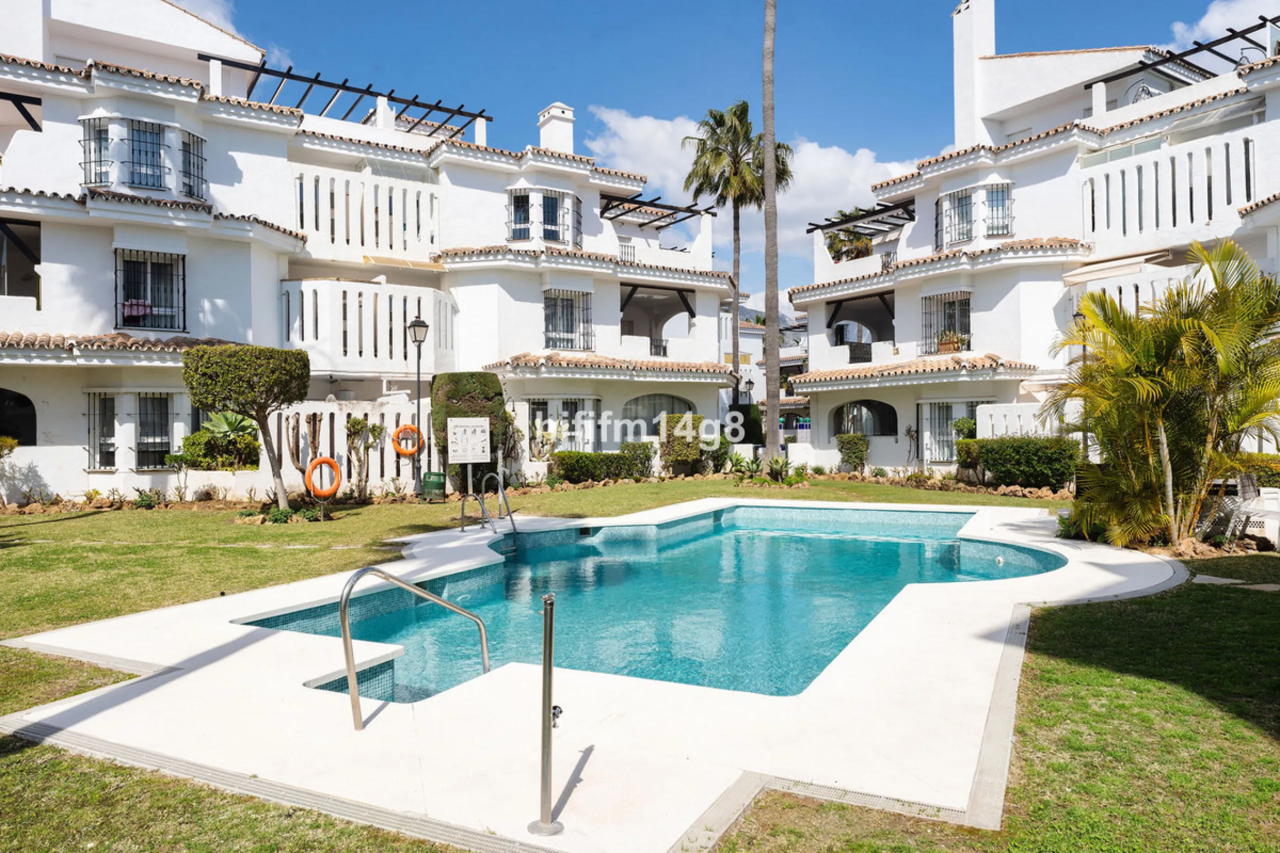 Apartment - Penthouse в продаже в Marbella, Málaga. В доме 1 спален и 1 ванных комнат. Площадь дома 103 м²