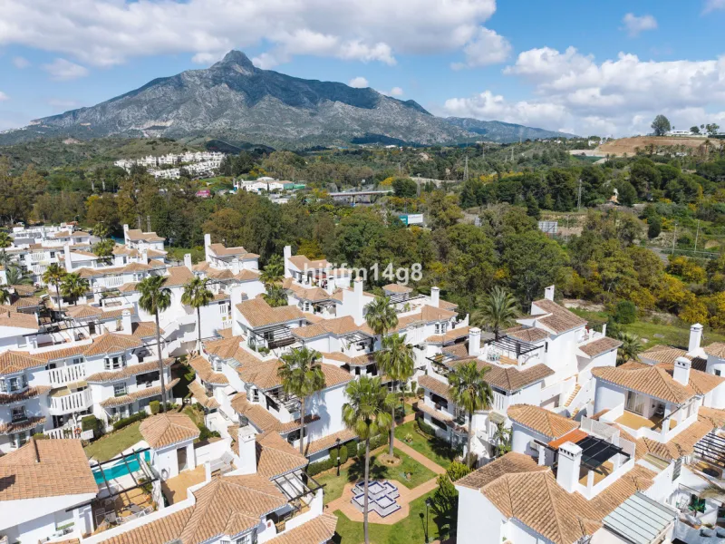 Apartment - Penthouse в продаже в Marbella, Málaga. В доме 1 спален и 1 ванных комнат. Площадь дома 103 м²