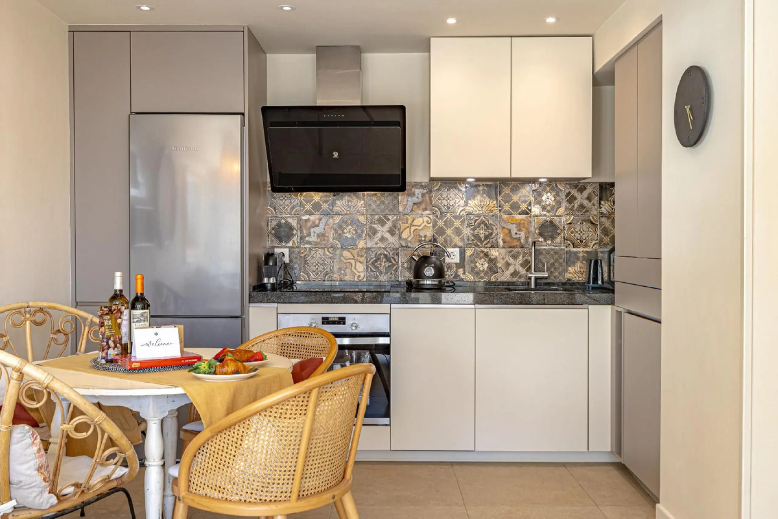 Exclusive beachfront apartment in Marbella