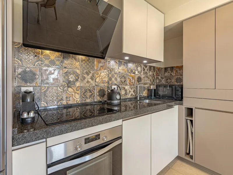 Exclusive beachfront apartment in Marbella