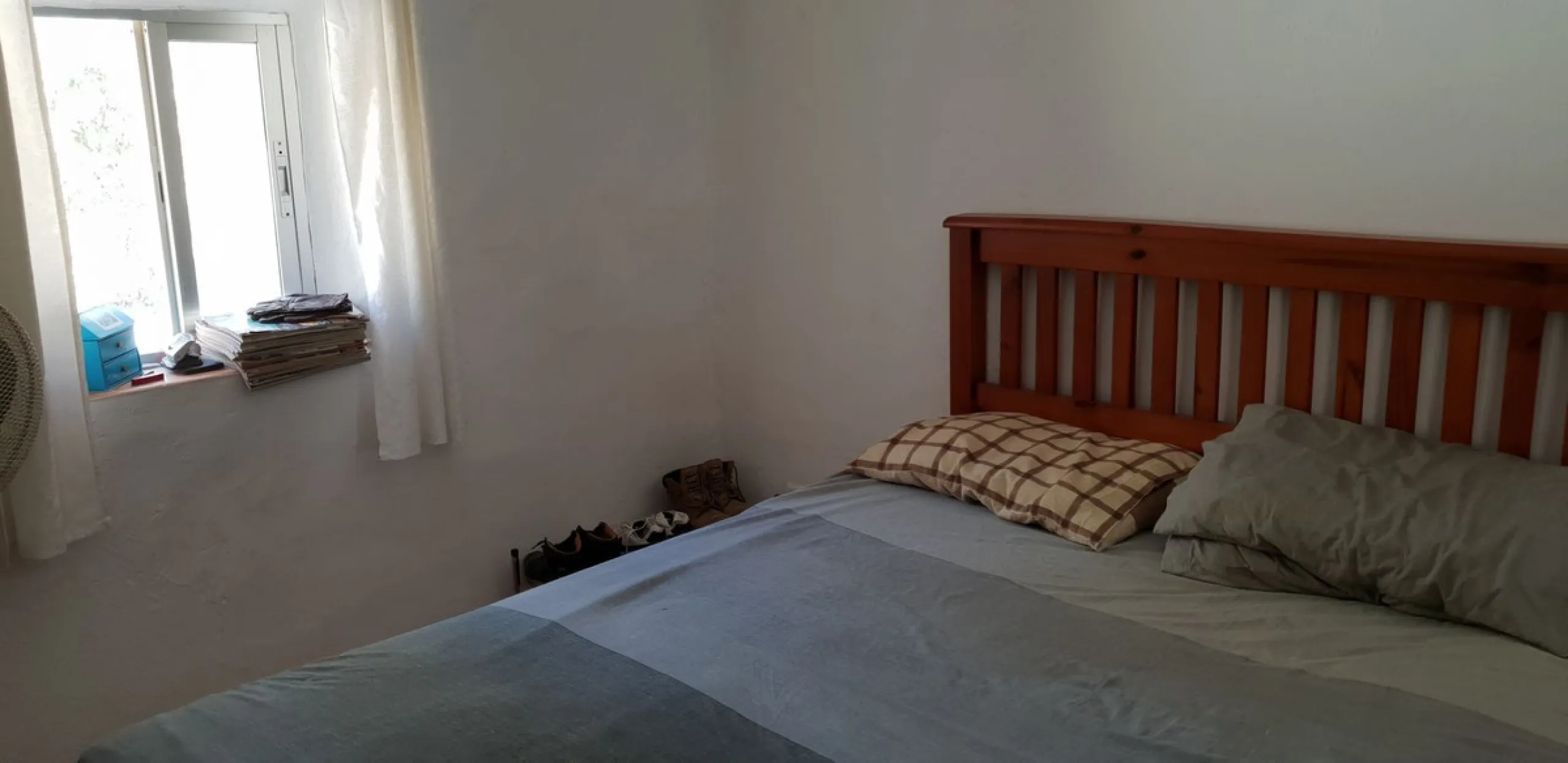 Lovely Country House with Separate Apartment Plus Kennels & Cattery for sale in Campanillos near Malaga.