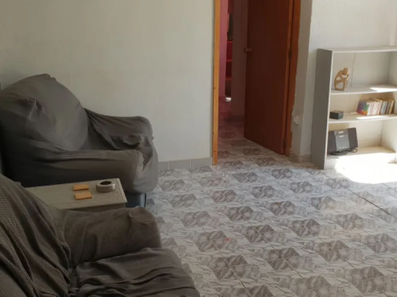 Lovely Country House with Separate Apartment Plus Kennels & Cattery for sale in Campanillos near Malaga.