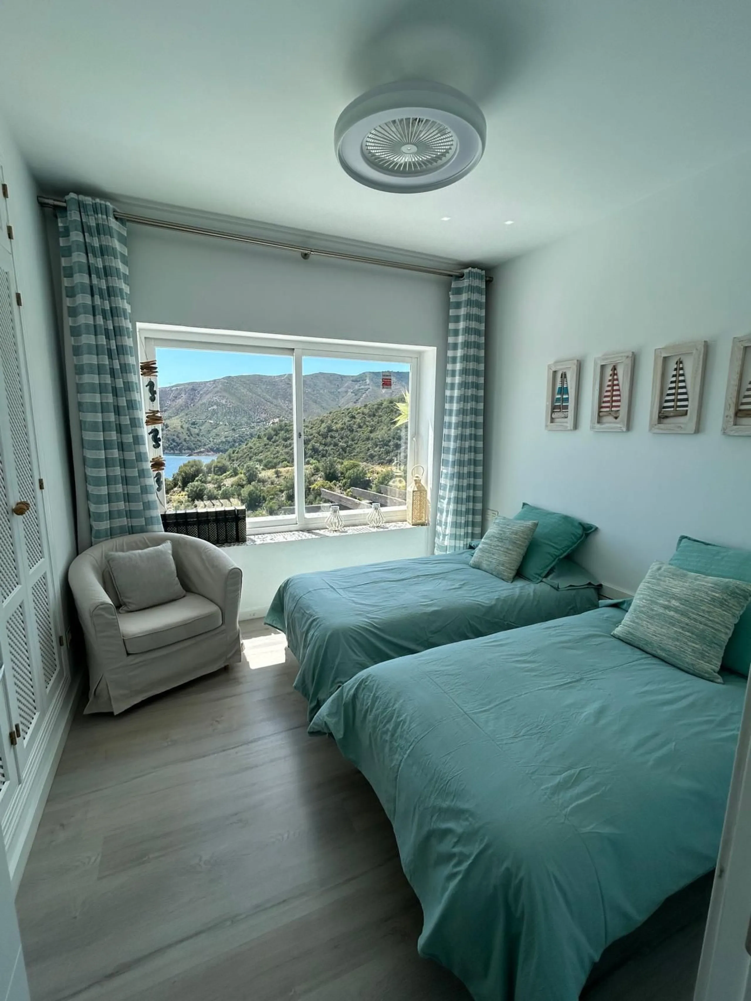 Exclusive semi-detached house in Zahara de Istán, just minutes from Marbella.