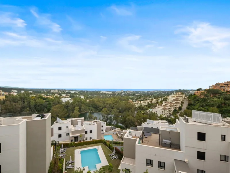 Apartment - Middle Floor Apartment в продаже в Marbella, Málaga. В доме 2 спален и 2 ванных комнат. Площадь дома 100 м²