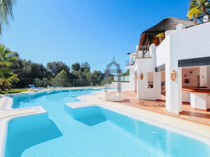 Exclusive semi-detached house in Zahara de Istán, just minutes from Marbella.