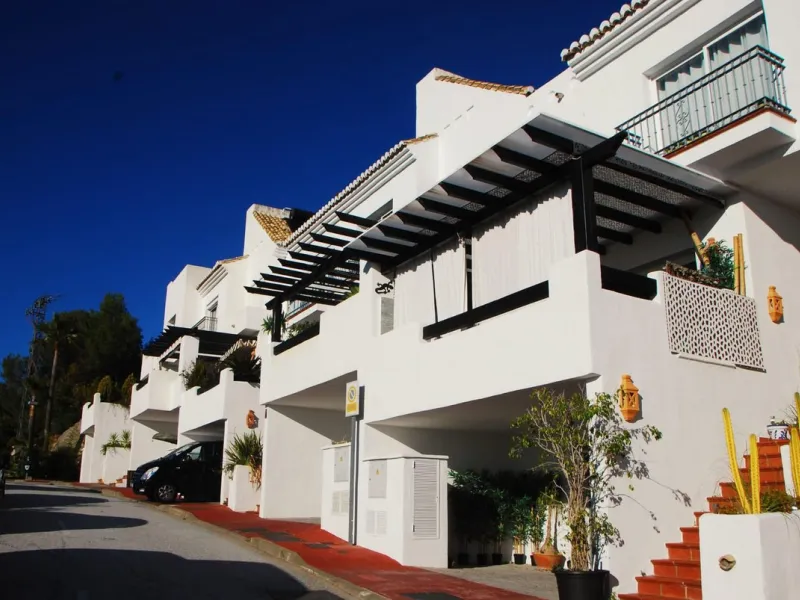 Exclusive semi-detached house in Zahara de Istán, just minutes from Marbella.
