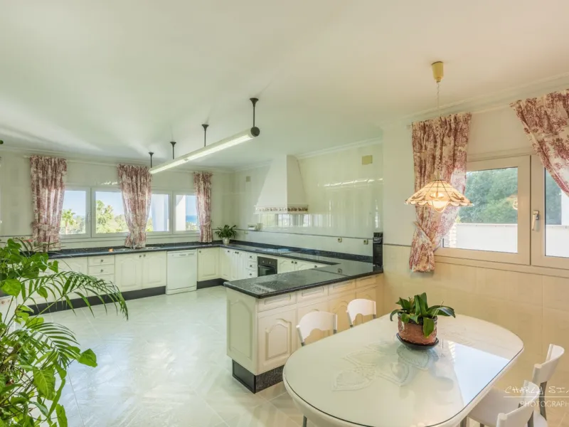 Luxury villa in El Olivar: spaciousness, elegance and unrivalled sea views