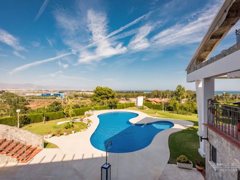 Luxury villa in El Olivar: spaciousness, elegance and unrivalled sea views