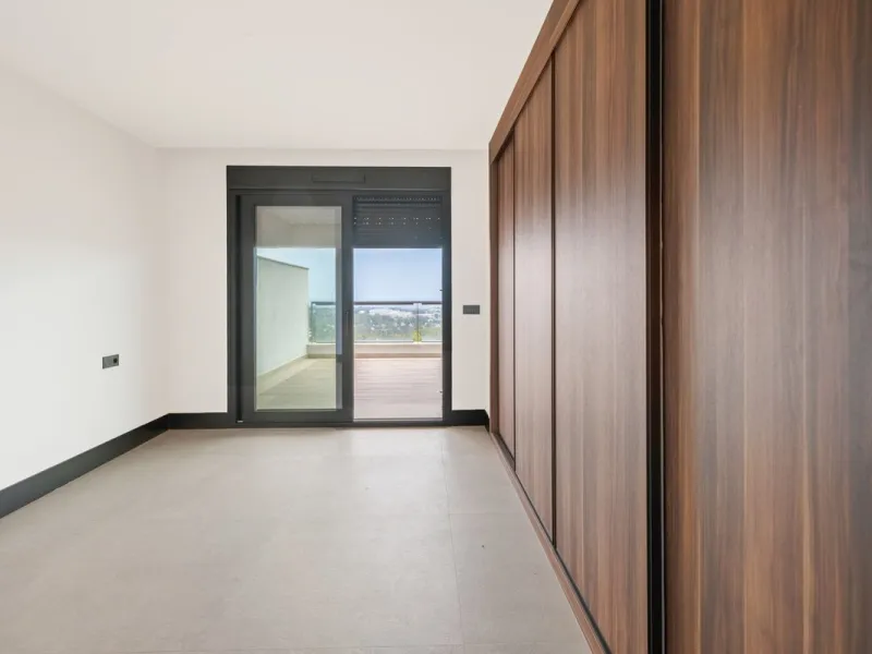 Apartment - Middle Floor Apartment в продаже в Marbella, Málaga. В доме 2 спален и 2 ванных комнат. Площадь дома 100 м²