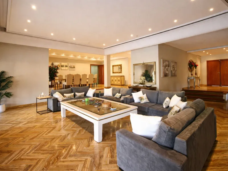 Elegant Marbella Estate on a Prime and Rare Plot — 800 meters Walking Distance to Puerto Banús. Unique Development Opportunity — 4,205m² Plot with Potential for Up to 4 Villas, or Plans for one large villa and separate Guest House, or to knock down and bu