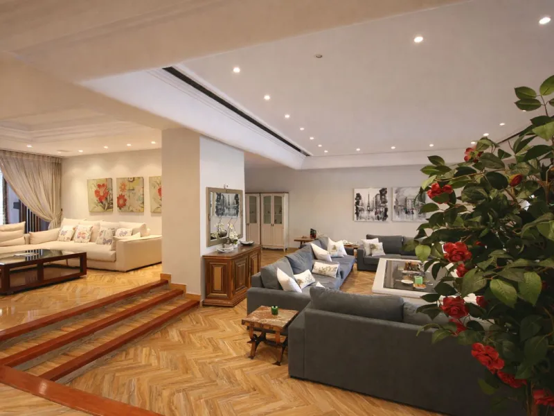 Elegant Marbella Estate on a Prime and Rare Plot — 800 meters Walking Distance to Puerto Banús. Unique Development Opportunity — 4,205m² Plot with Potential for Up to 4 Villas, or Plans for one large villa and separate Guest House, or to knock down and bu