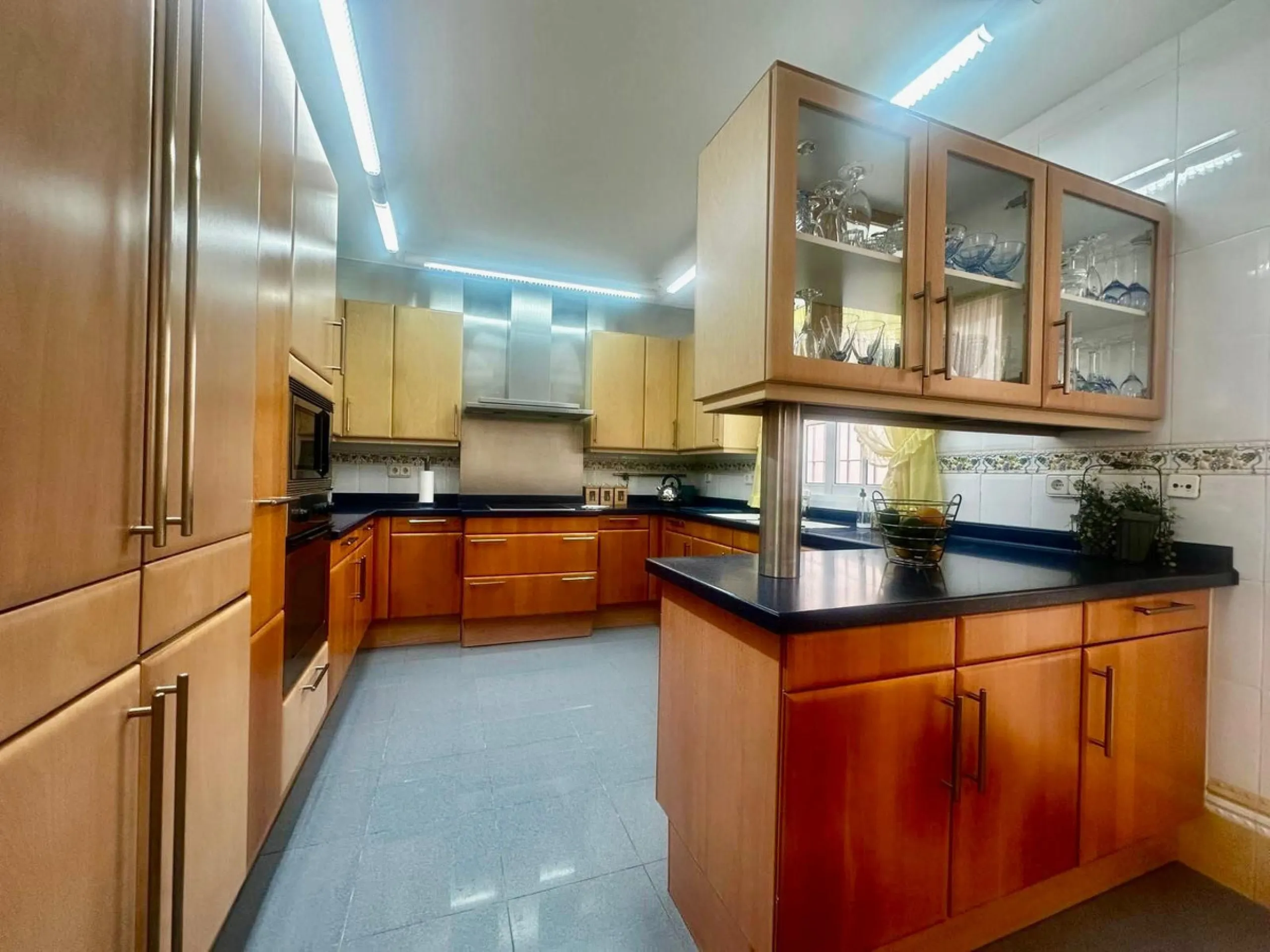 NEW EXCLUSIVE LISTING!!
