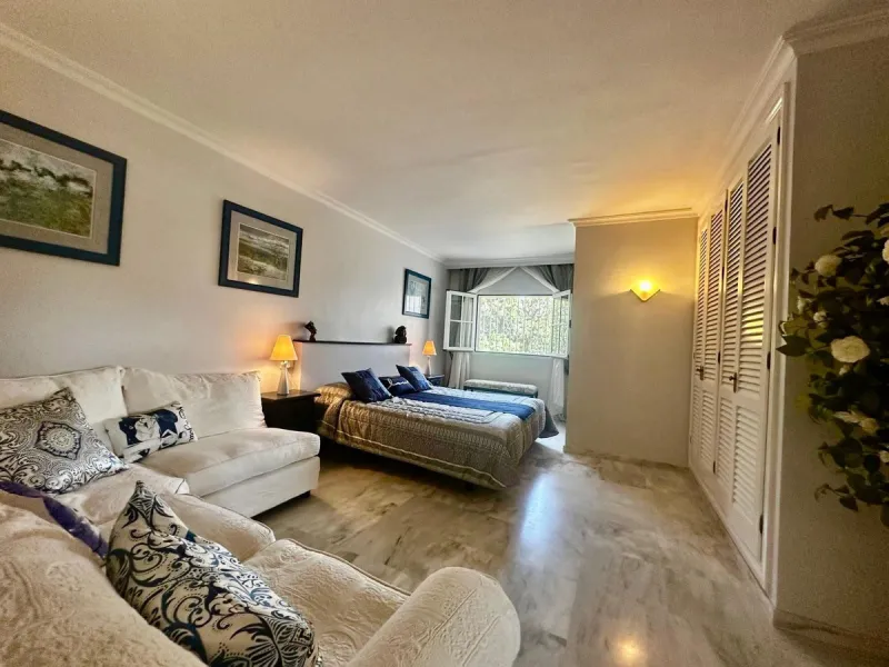 NEW EXCLUSIVE LISTING!!
