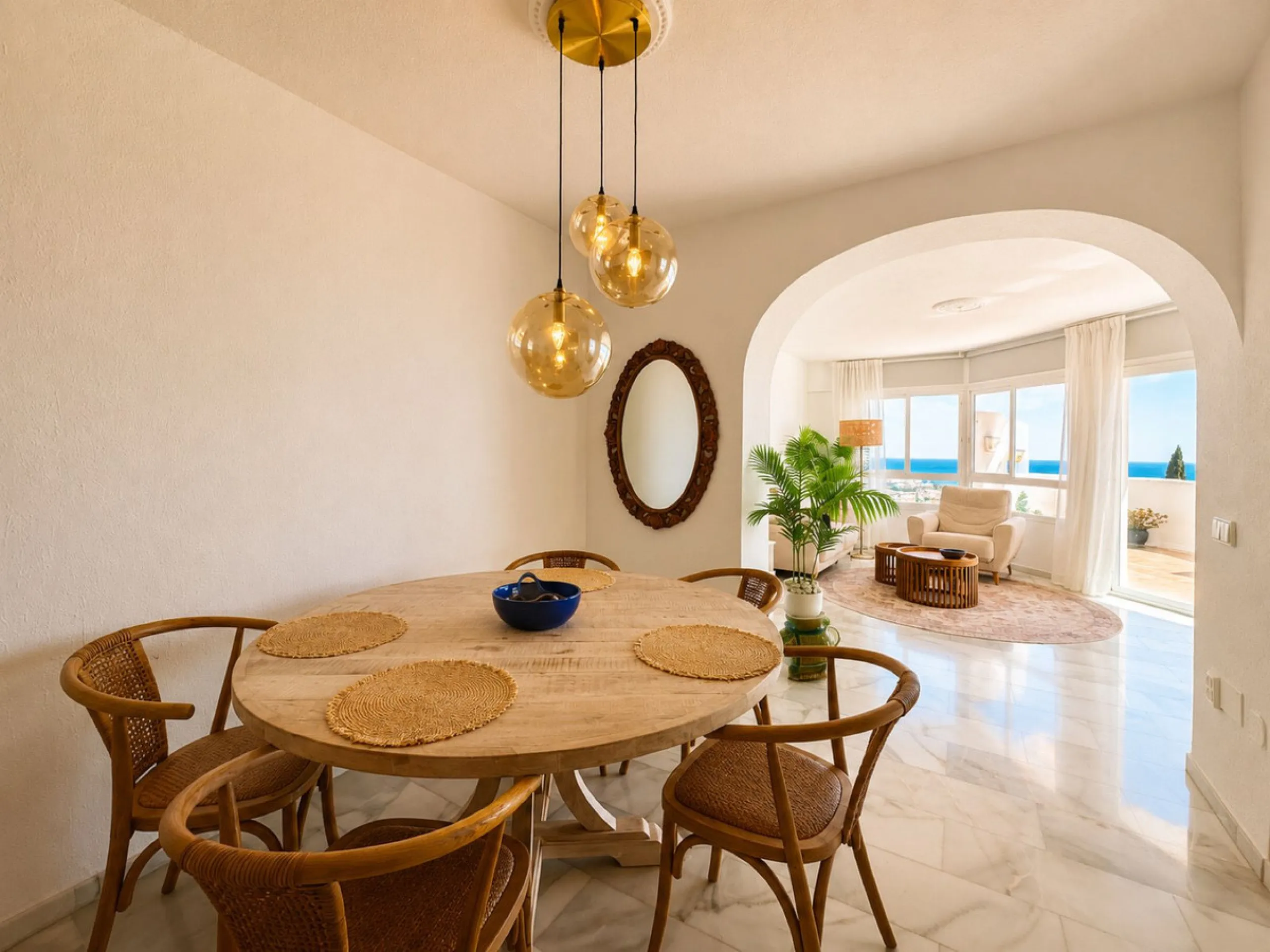 Dream penthouse with stunning panoramic sea views in Calahonda Alta.