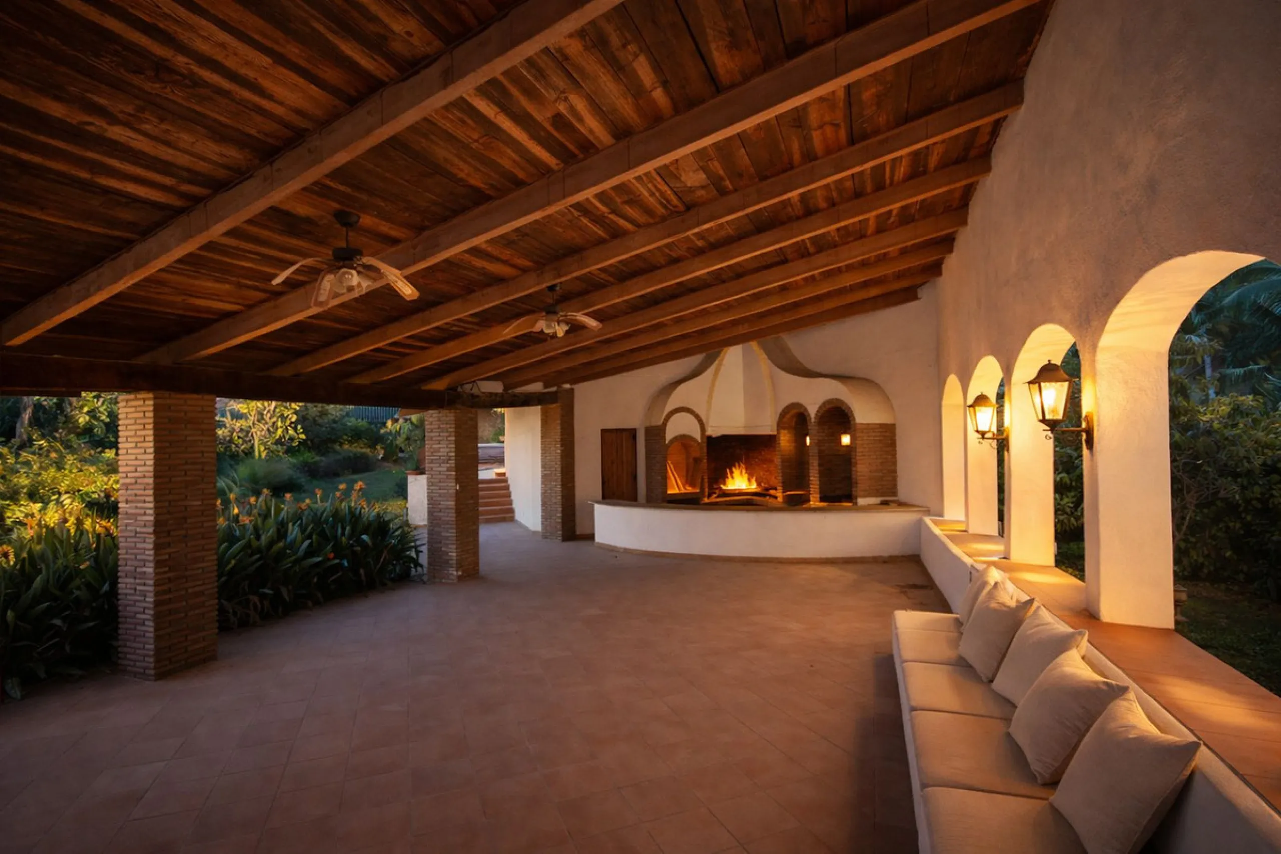 Elegant Marbella Estate on a Prime and Rare Plot — 800 meters Walking Distance to Puerto Banús. Unique Development Opportunity — 4,205m² Plot with Potential for Up to 4 Villas, or Plans for one large villa and separate Guest House, or to knock down and bu
