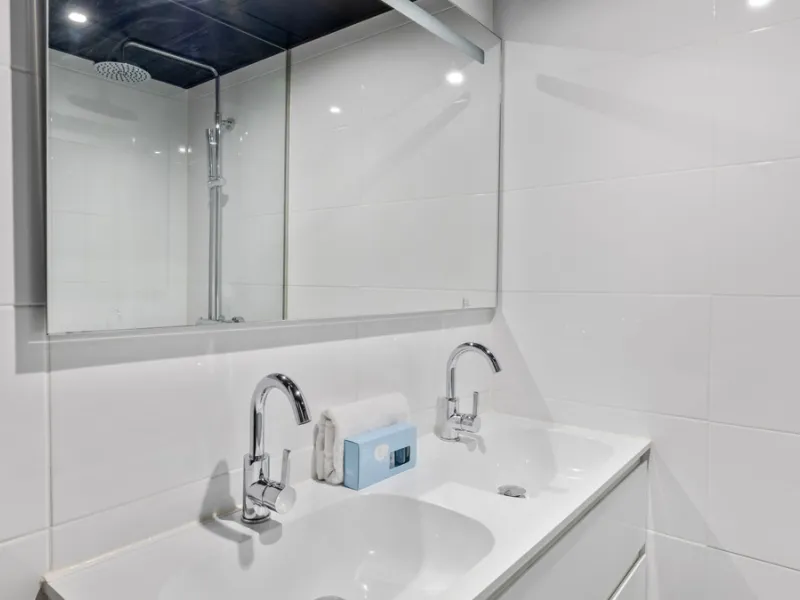 Discover this beautiful 3-bedroom, 2-bathroom apartment in Hacienda el Sueño, an exclusive residential community set in Mijas on the stunning Costa del Sol.