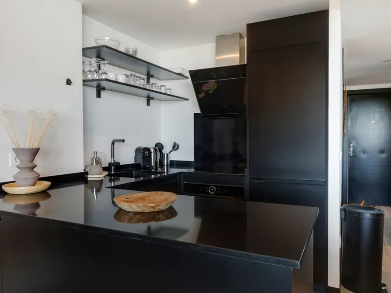 Discover this beautiful 3-bedroom, 2-bathroom apartment in Hacienda el Sueño, an exclusive residential community set in Mijas on the stunning Costa del Sol.